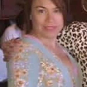 Meet your Posher, Edith